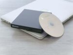 Verbatim 66817 External Slimline CD/DVD Writer USB 2.0 (with USB Cable/Without Power Adapter) - Image 6